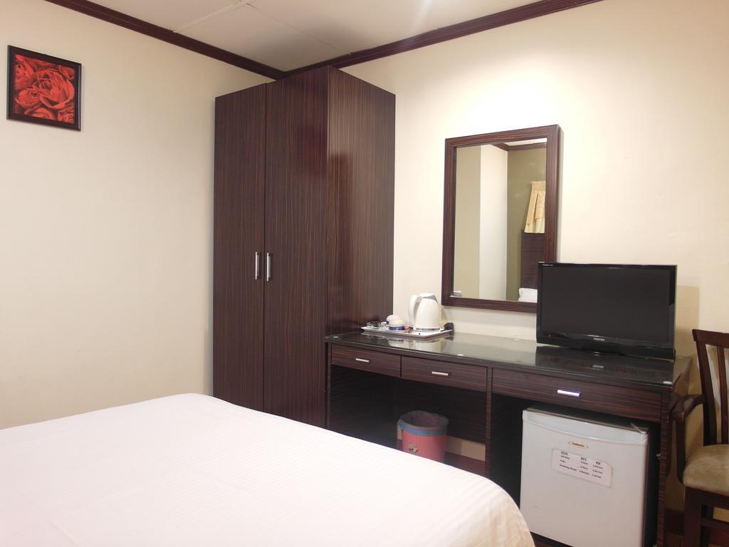 New City Hotel Kajang Room photo